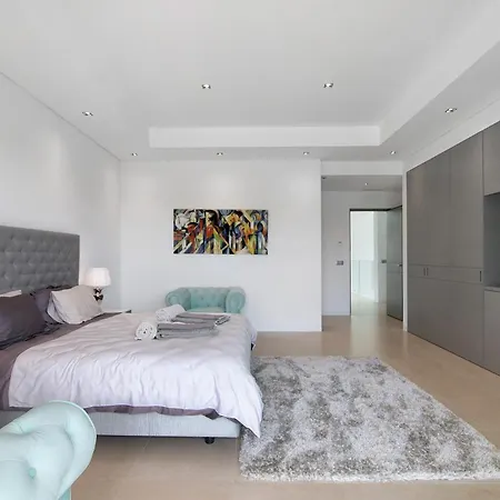 Areeiro Villa